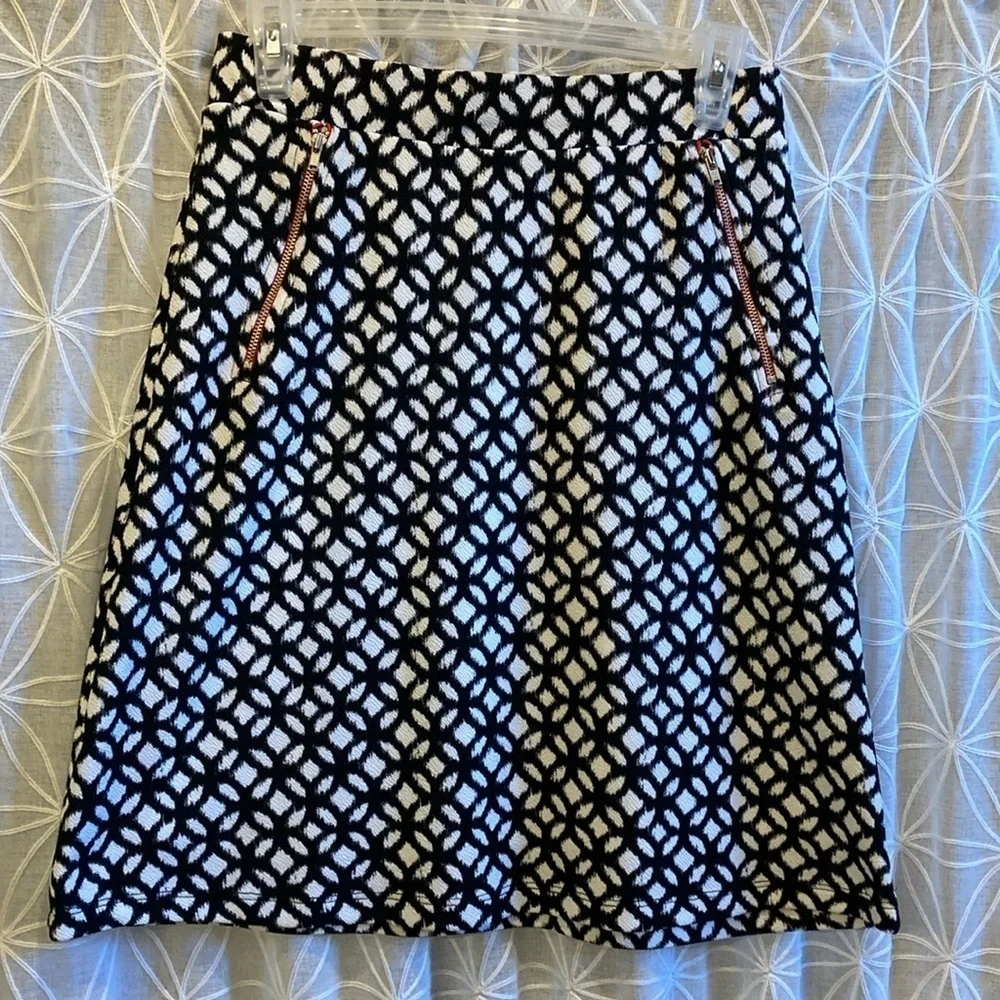 Lelis Black and White Skirt